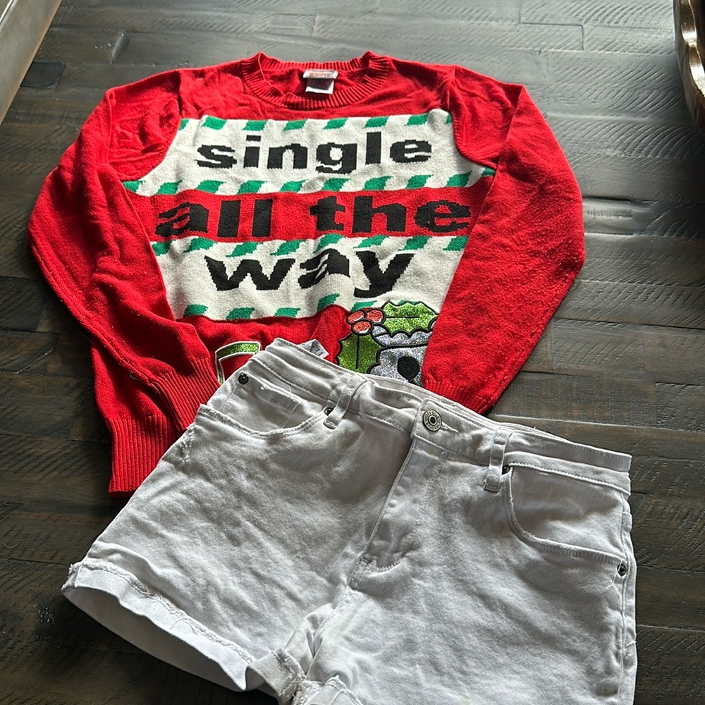 Ladies Christmas sweater and white shorts